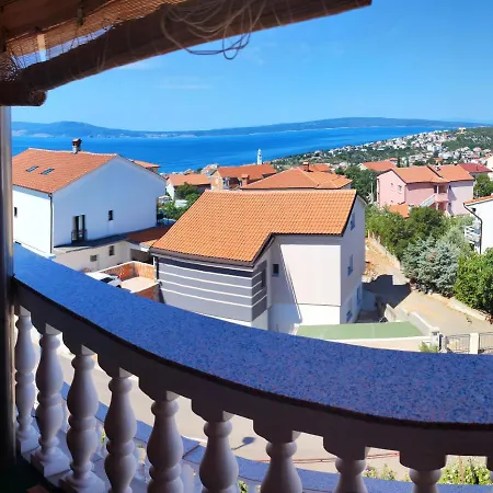 Apartment Sabira *