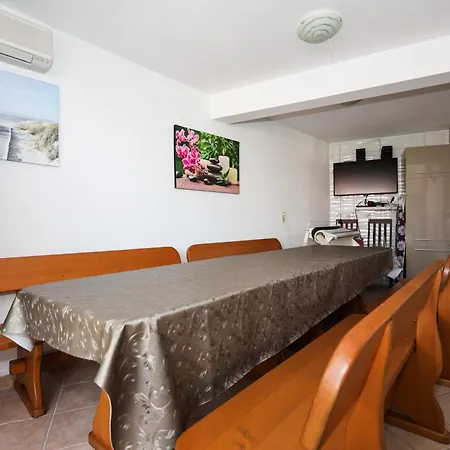 Apartment Sabira