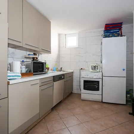 Apartment Sabira