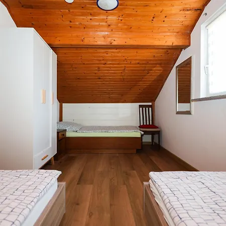 Apartment Sabira *