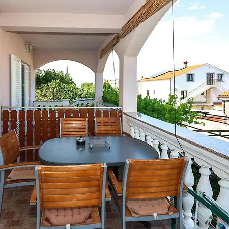 Sabira Apartment Novi Vinodolski