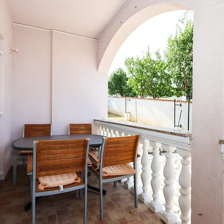 Sabira Apartment *