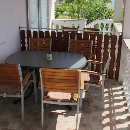 Apartment Sabira Novi Vinodolski